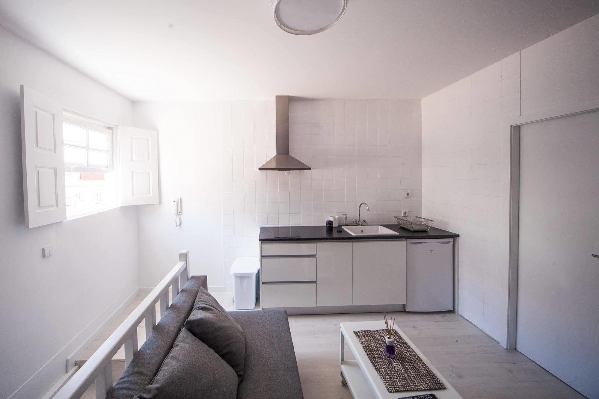 Terro Collection - Porto Apartment ภายนอก รูปภาพ